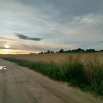 Widny Jas Zaprasza Z Psem Nad Jezioro Na Kaszuby Casa de Férias *